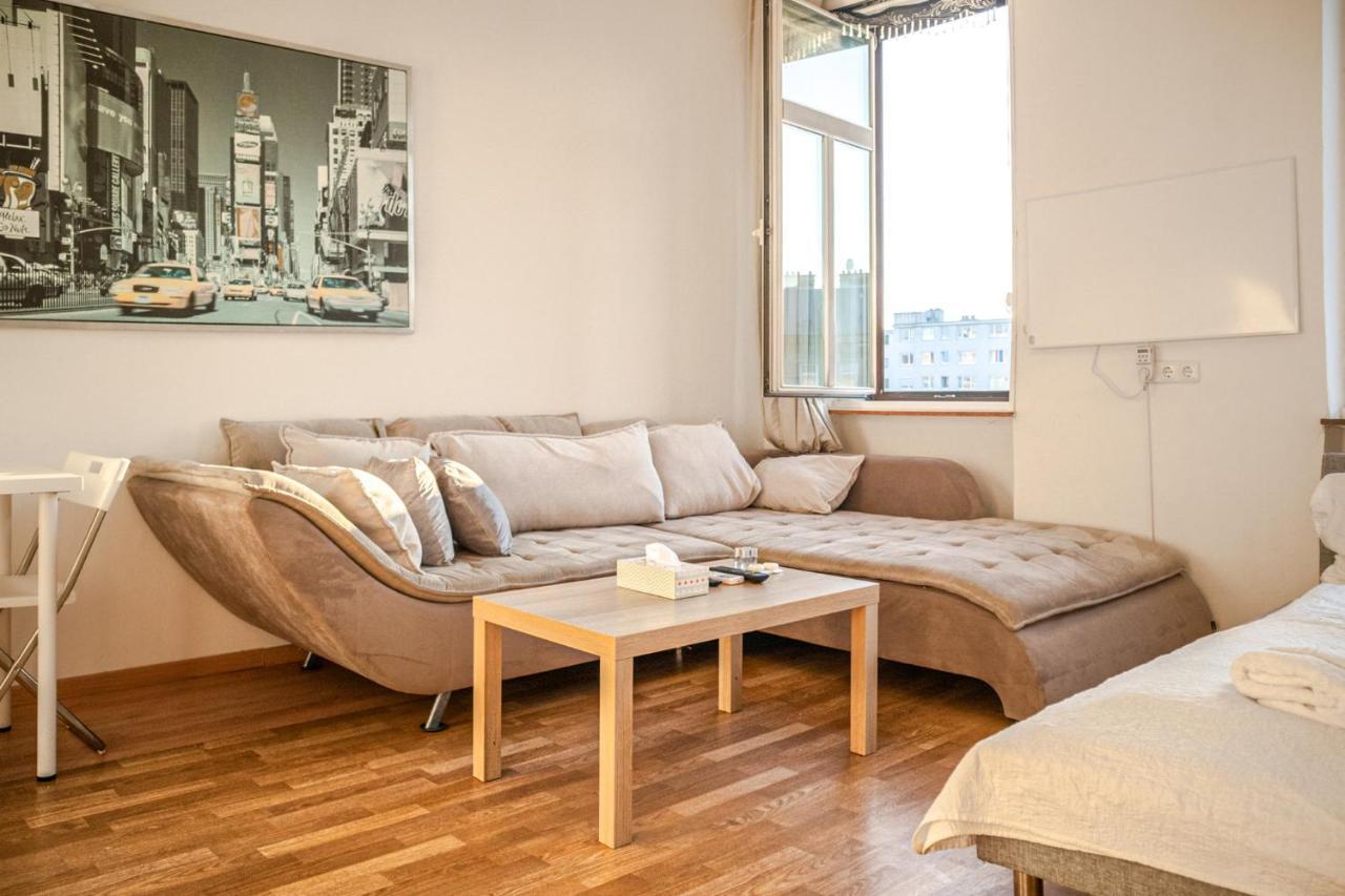 Joyful 2Br Apt. @ Millenium Tower And The Danube 维也纳 外观 照片