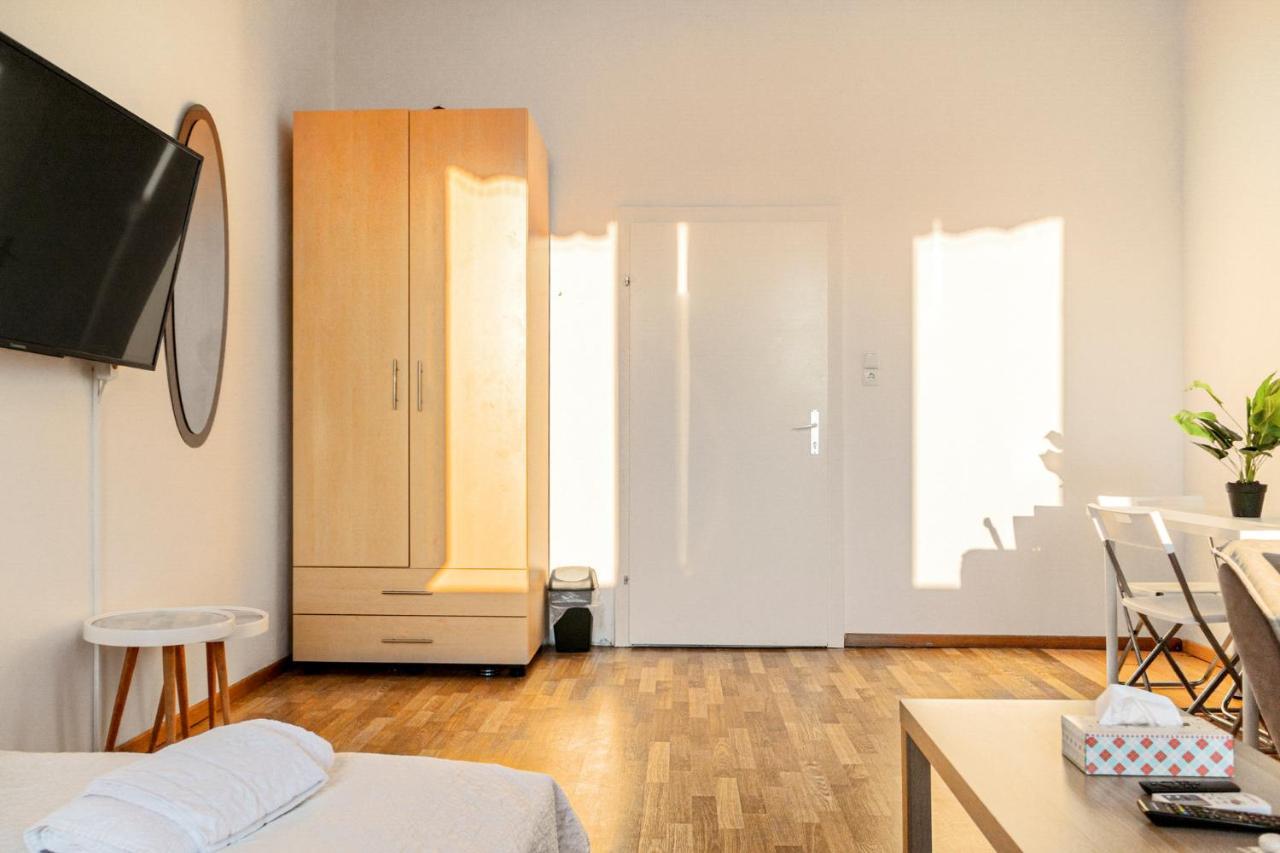Joyful 2Br Apt. @ Millenium Tower And The Danube 维也纳 外观 照片
